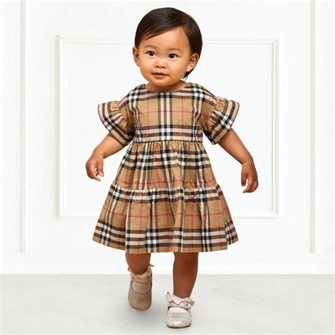 burberry baby deken|burberry baby clothes devon.